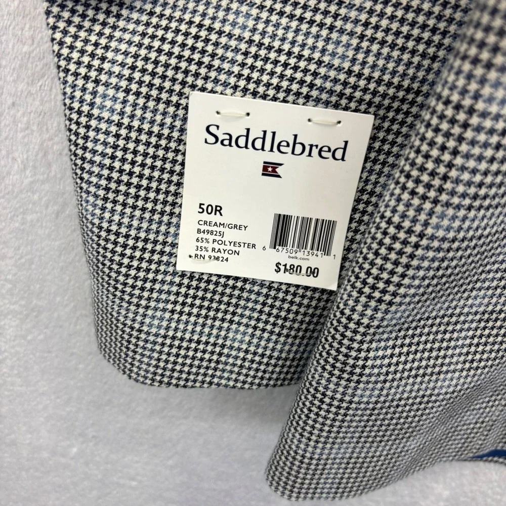 Saddlebred blazer features